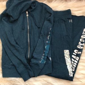 Victoria’s Secret sweatsuit set